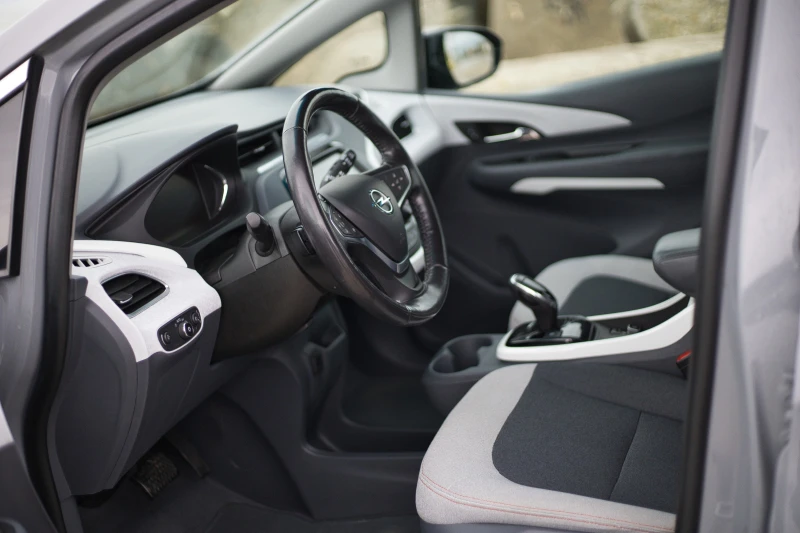 Opel Ampera Electric, снимка 10 - Автомобили и джипове - 52680463