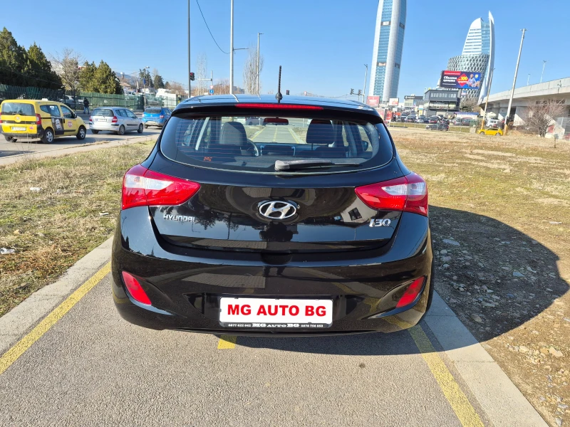 Hyundai I30 1.4 D, снимка 6 - Автомобили и джипове - 53150236