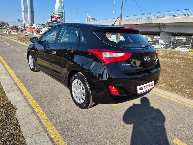 Hyundai I30 1.4 D, снимка 7 - Автомобили и джипове - 53150236