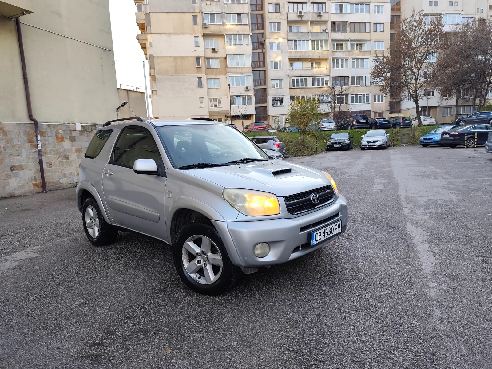 Toyota Rav4  2.0 D-4D  4x4 * КЛИМАТРОНИК* ! !ТОП! - изображение 7