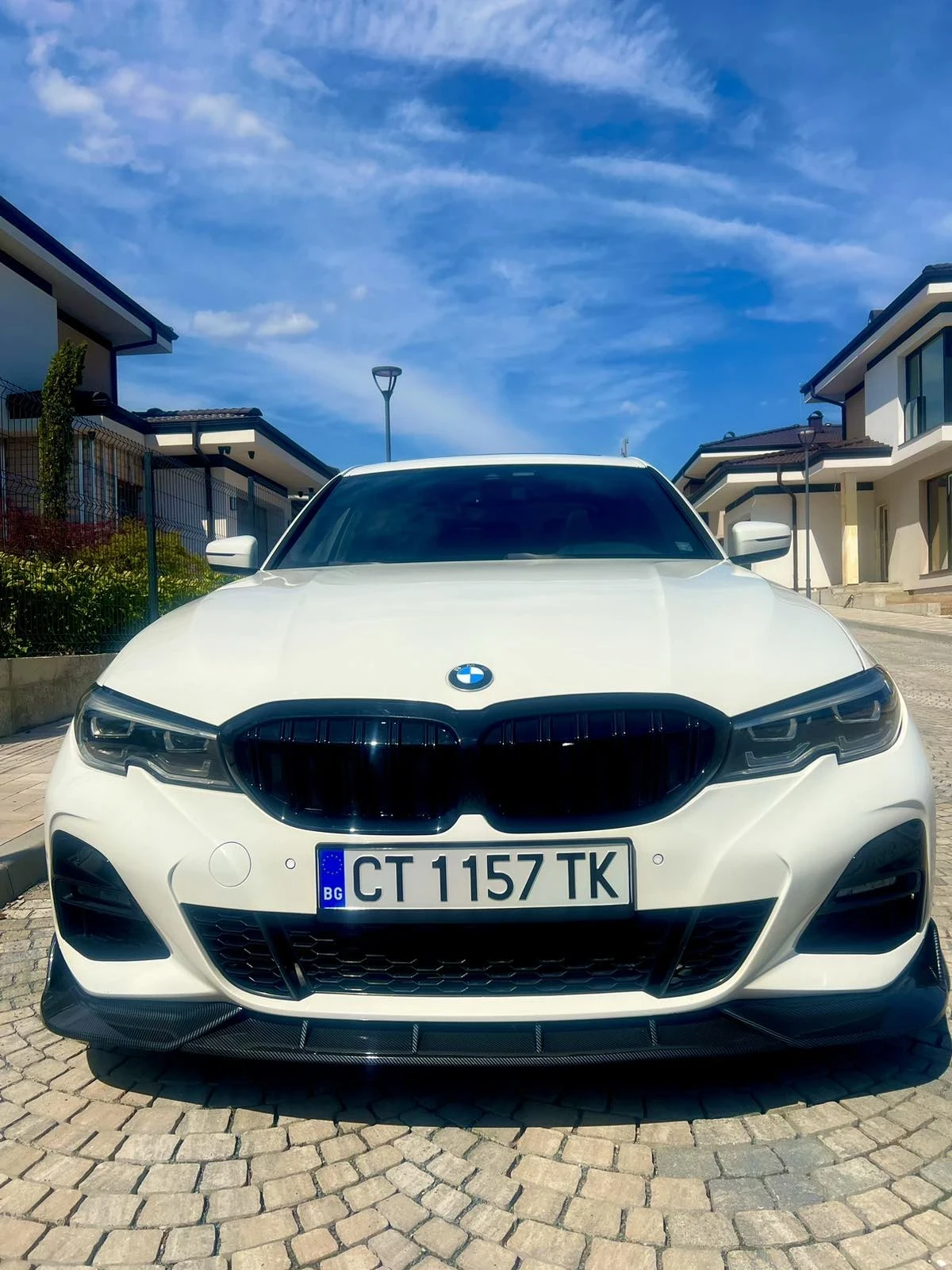 BMW 330 330xi M спорт , снимка 2 - Автомобили и джипове - 45561203