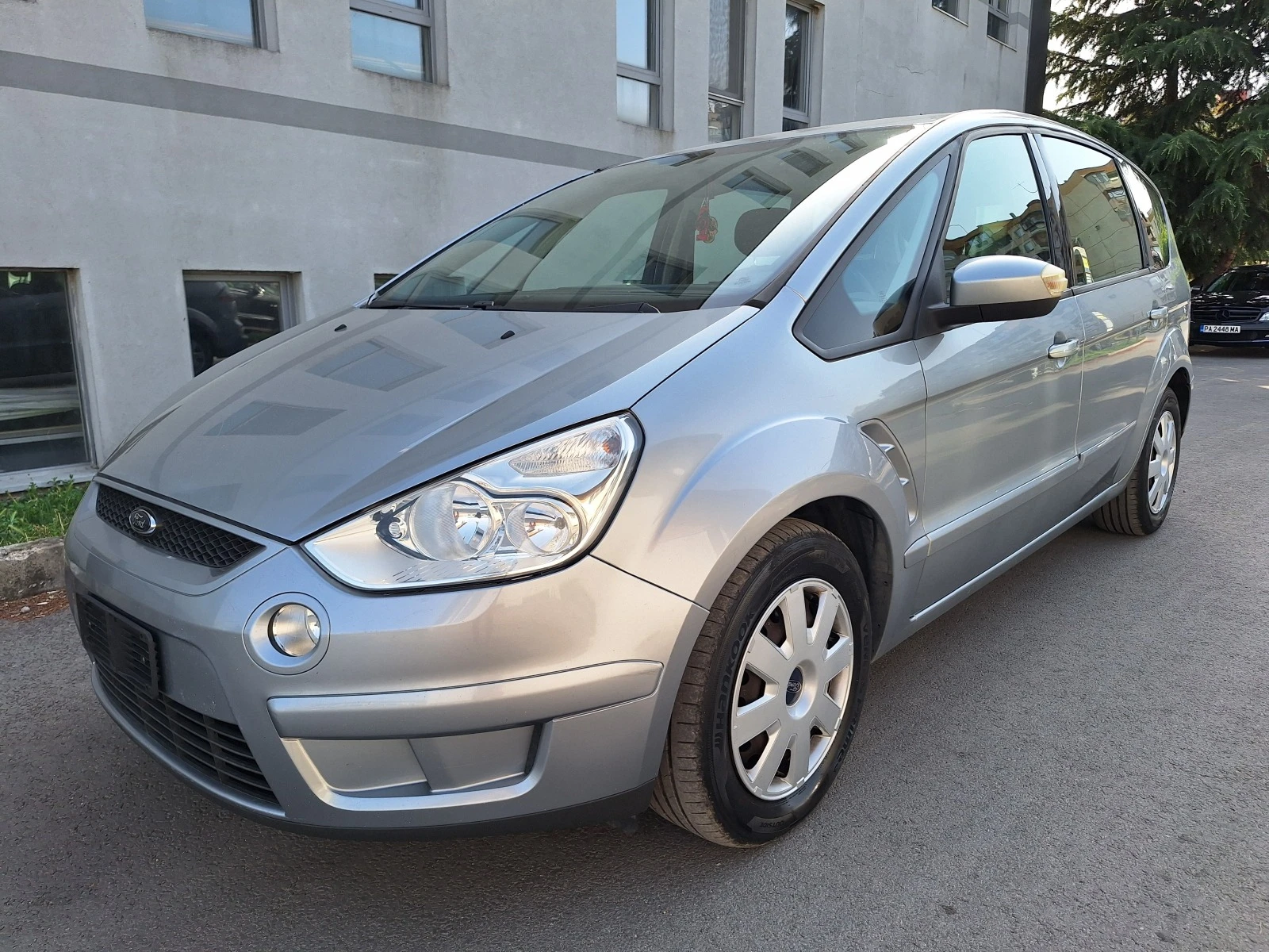 Ford S-Max 2.0tdci 130kc - изображение 4