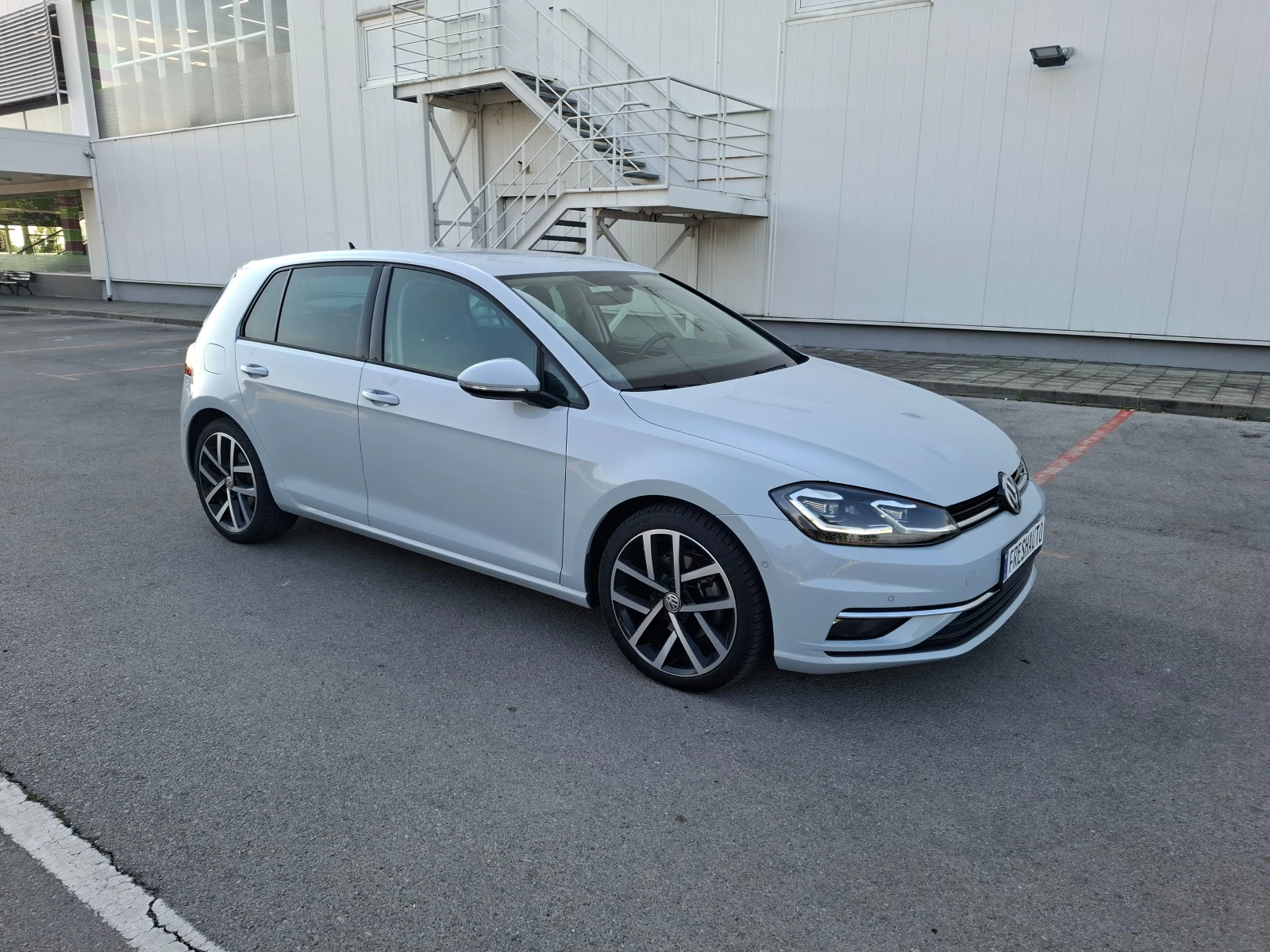 VW Golf 2.0tdi DSG Navi  - изображение 2