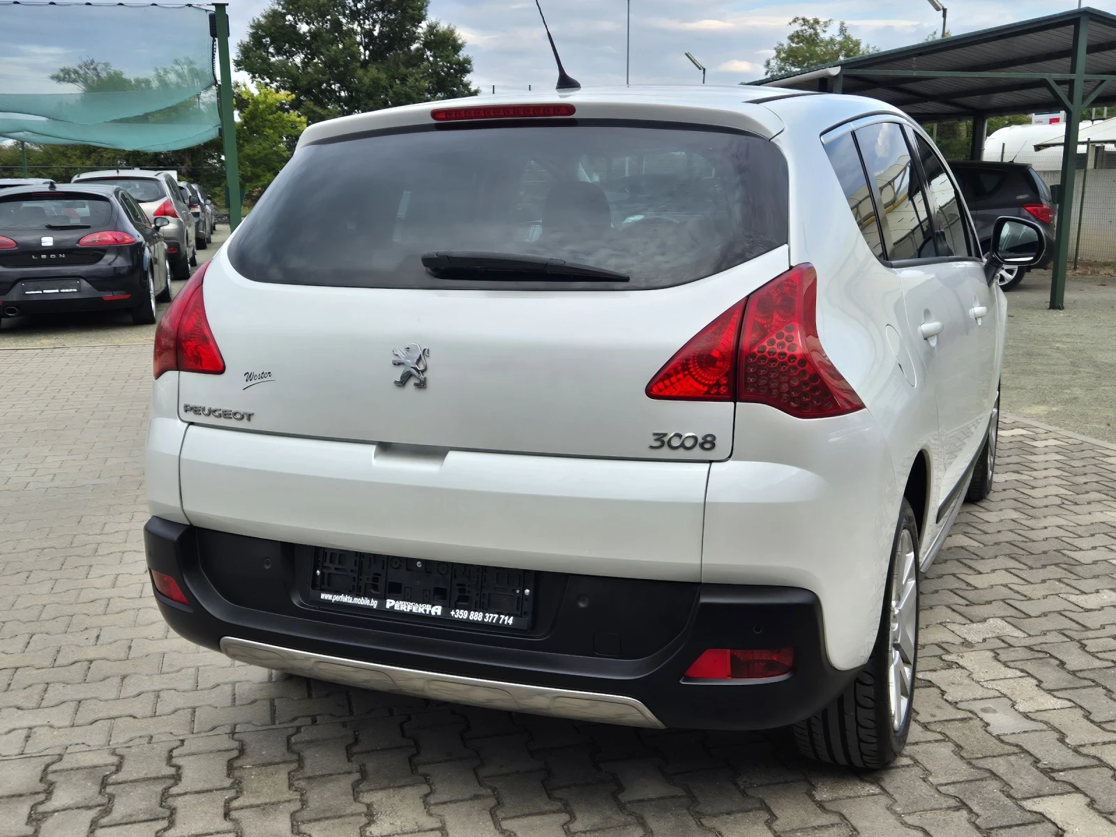 Peugeot 3008 1.6HDI 112к.с. - изображение 8