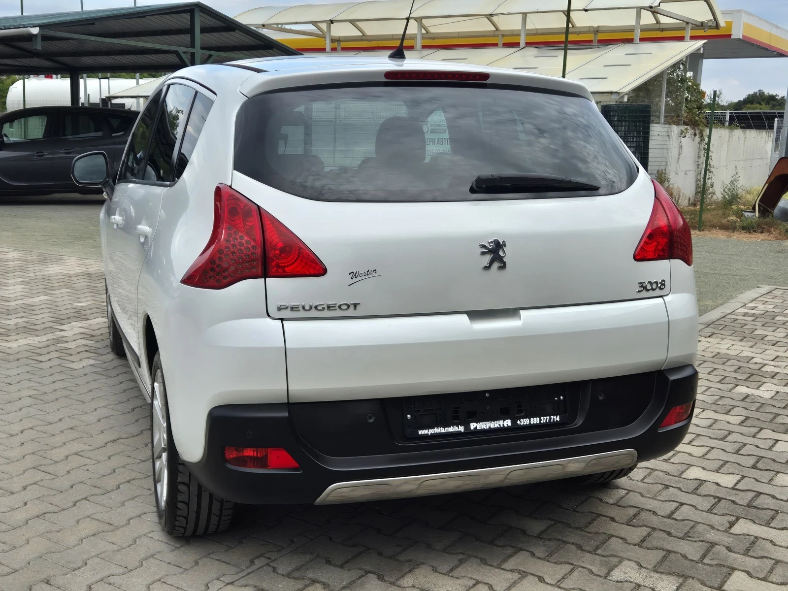 Peugeot 3008 1.6HDI 112к.с. - изображение 9