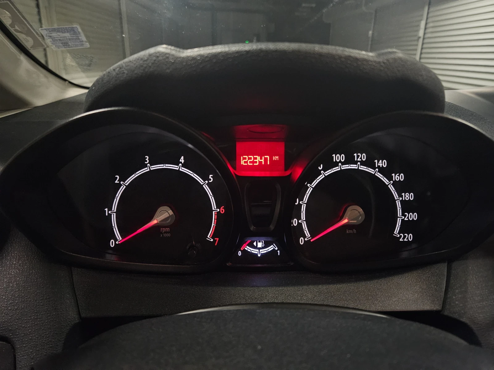 Ford Fiesta  - изображение 10