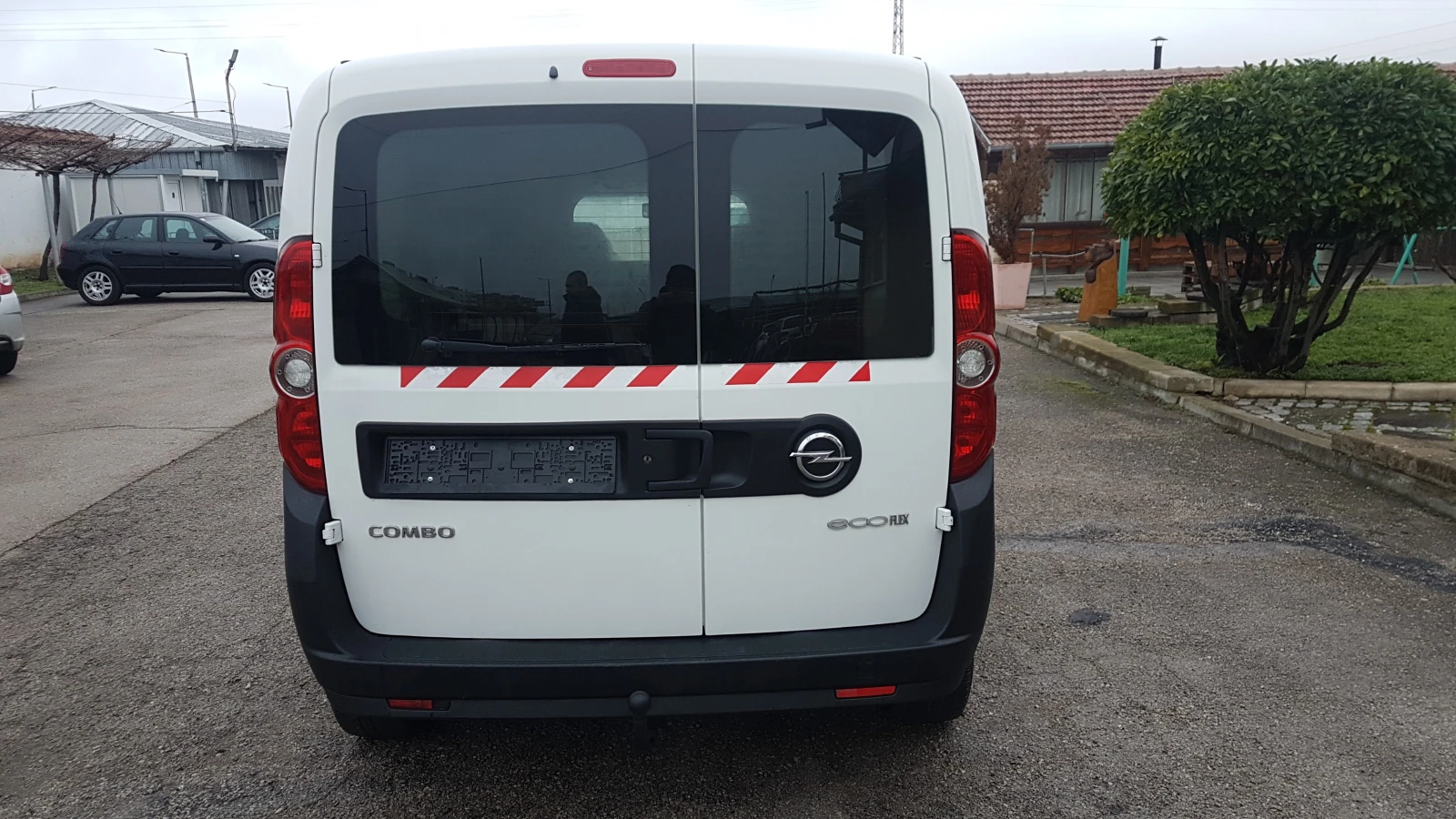 Opel Combo 1.3d 90кс - изображение 6