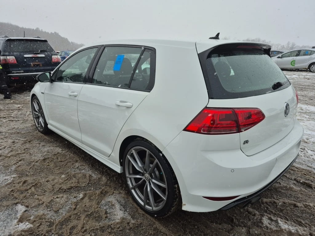 VW Golf R * DSG * CARFAX * PANO* NAVI* HEATED SEATS - изображение 4