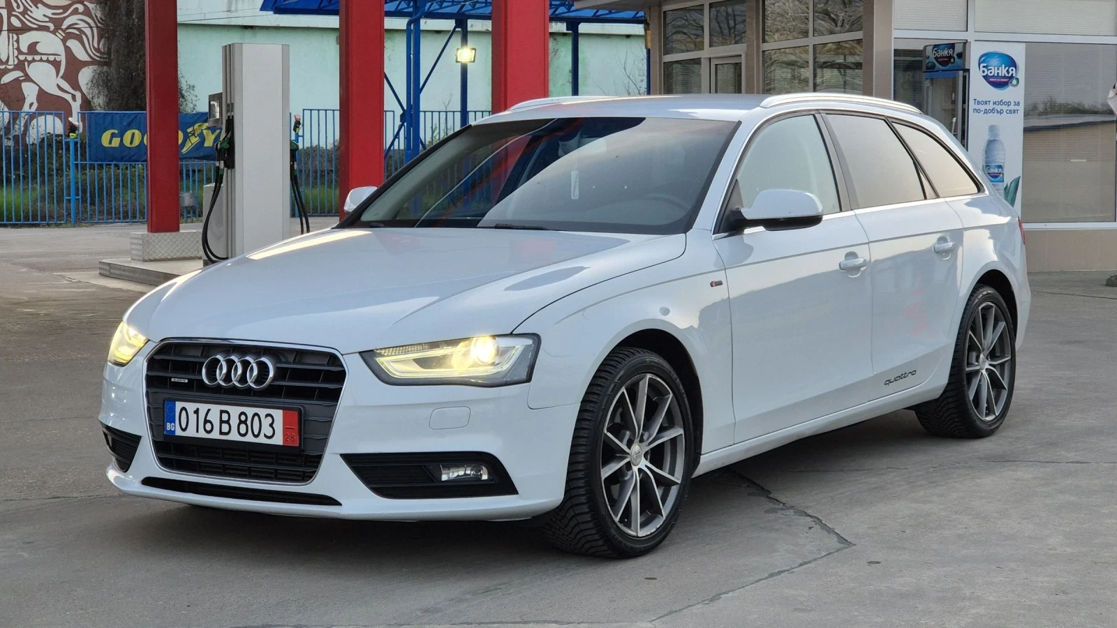 Audi A4 2.0TDI* АВТОМАТИК* QUATTRO* NAVI* ФЕЙСЛИФТ