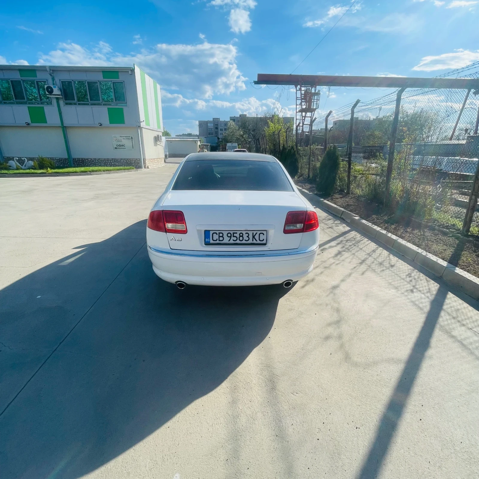 Audi A8, снимка 5 - Автомобили и джипове - 54346395