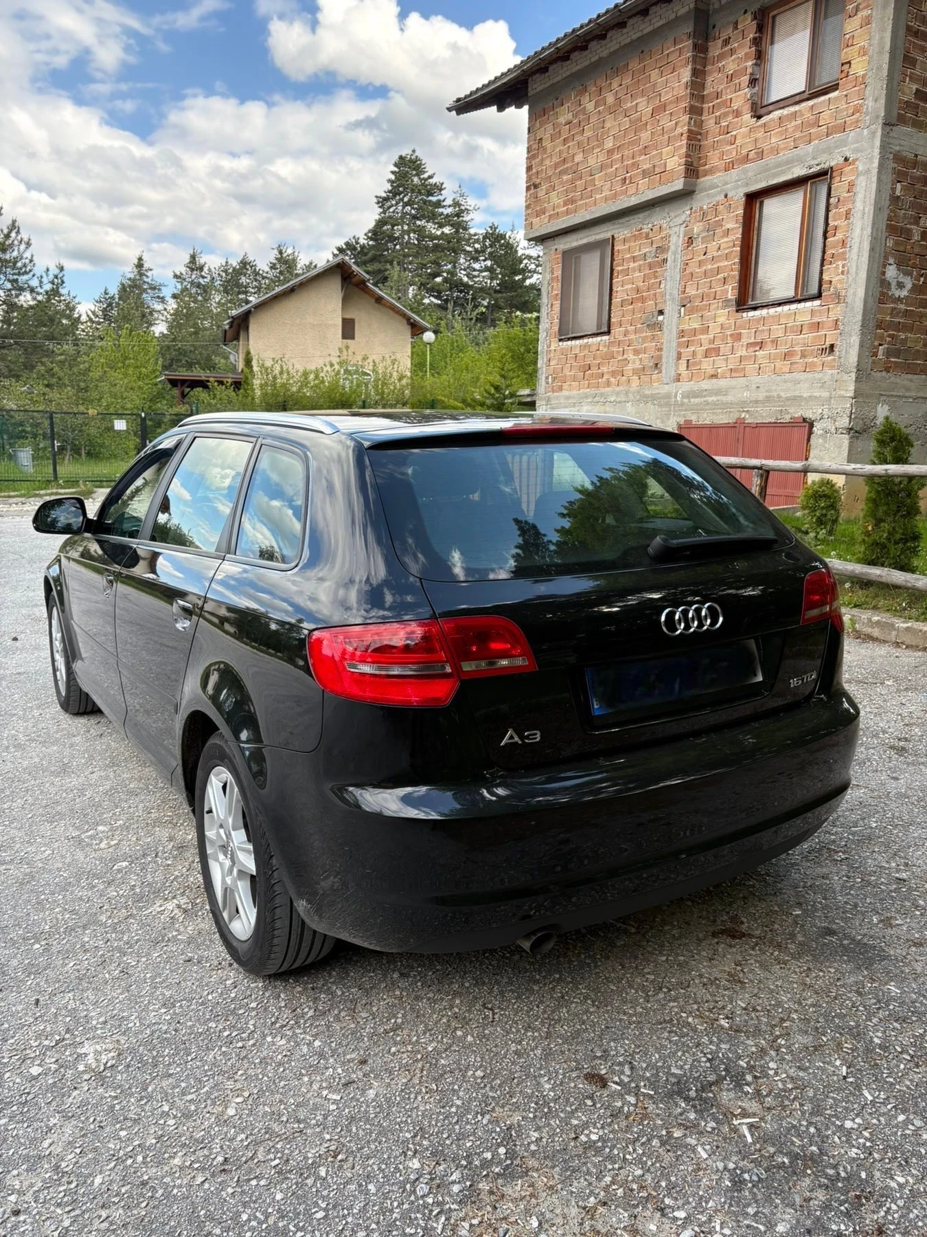 Audi A3 1.6TDI, снимка 4 - Автомобили и джипове - 55016453