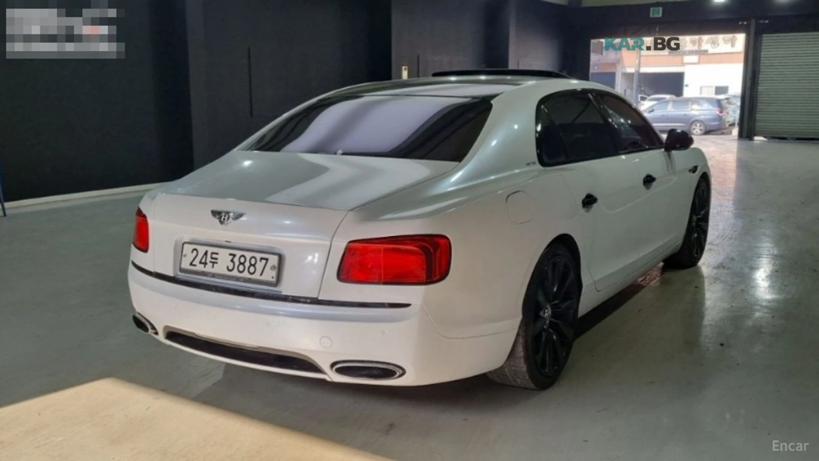Bentley Flying Spur 2nd Gen 6.0* Кожа* Подгрев* Обдухв* ПАНО* , снимка 2 - Автомобили и джипове - 55287502