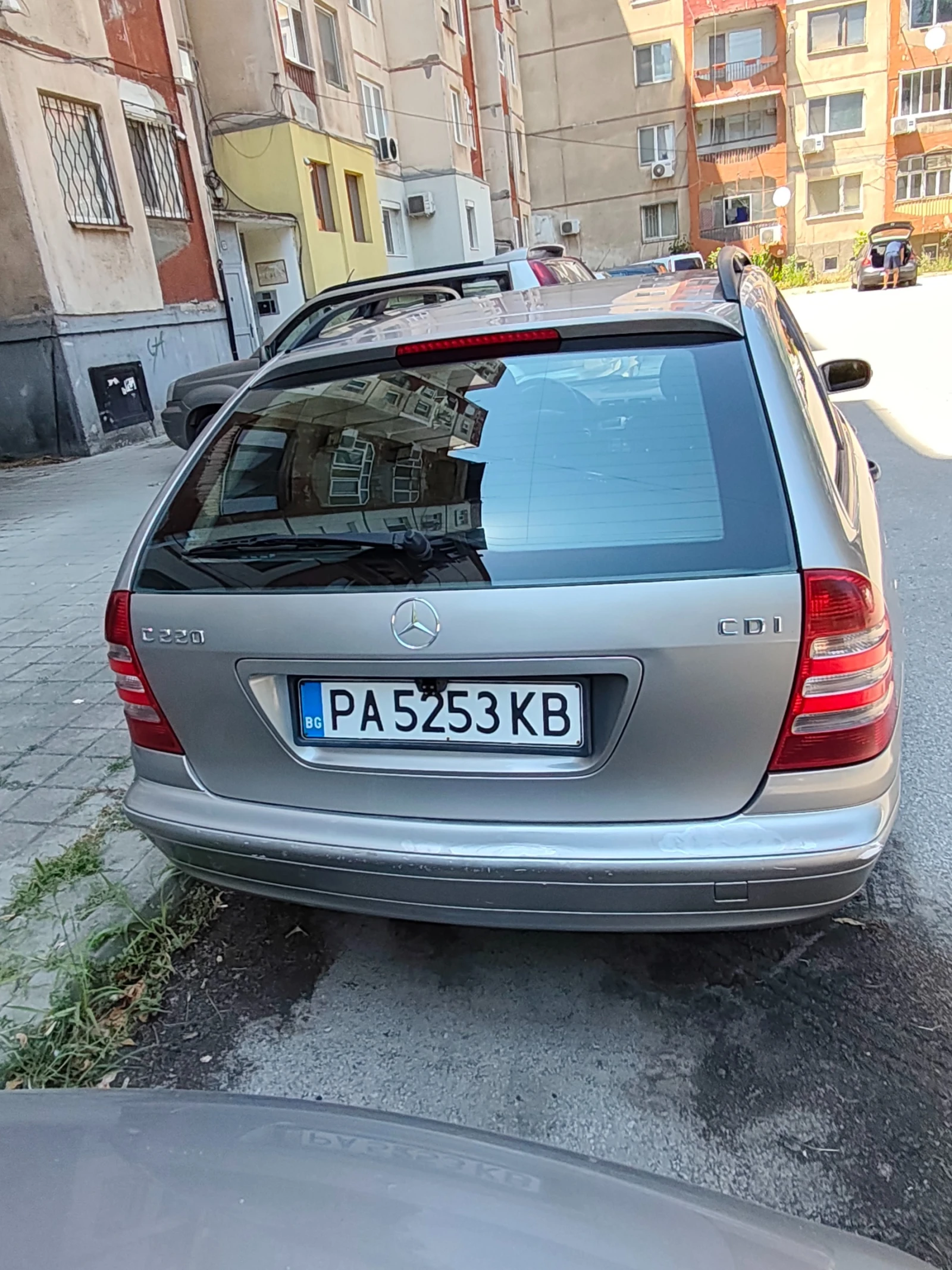 Mercedes-Benz C 220 W 203, снимка 9 - Автомобили и джипове - 55338451