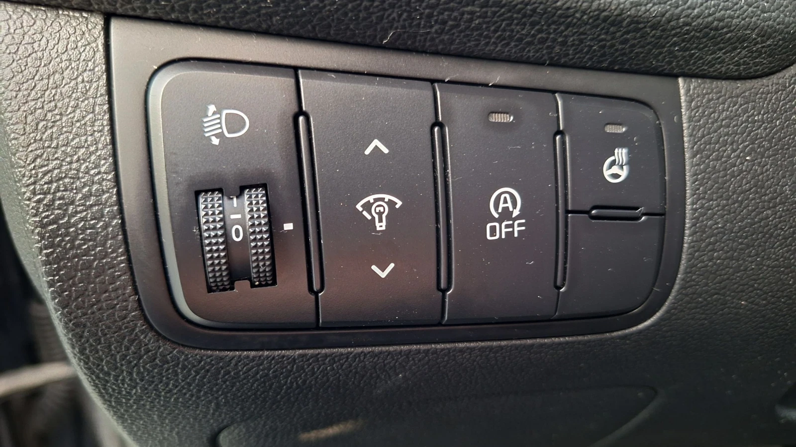 Kia Ceed 1.4-99кс.-2018г. Facelift.Навигация .Подгрев., снимка 16 - Автомобили и джипове - 55619544