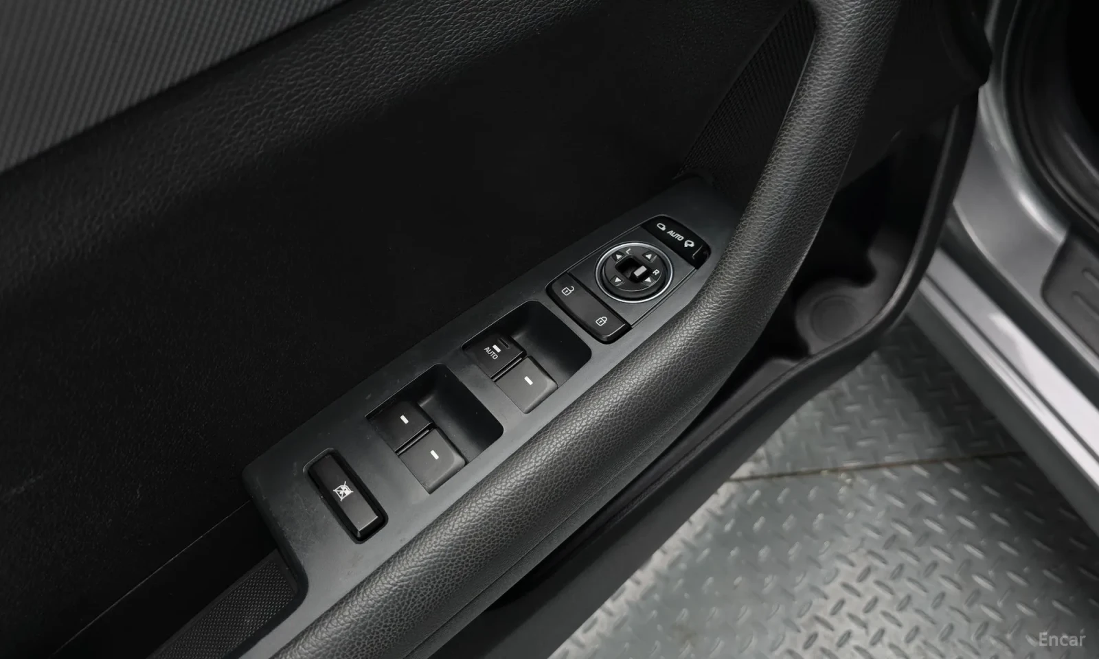 Hyundai Sonata 2.0 ������ ����� �� ���\��������� | Mobile.bg � ����������� 17