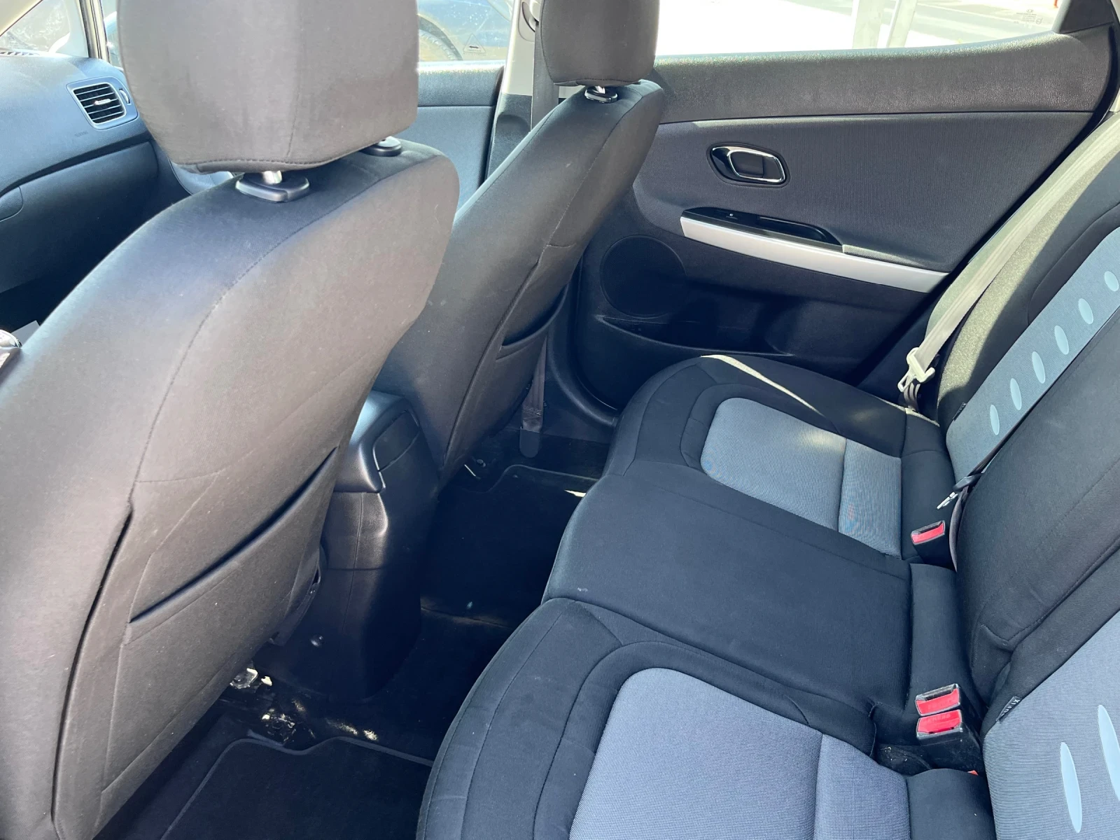 Kia Ceed 133482 км, снимка 12 - Автомобили и джипове - 56634525