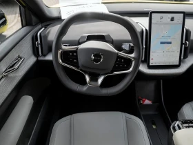 Volvo EX30 RANGE-PLUS* CAM* KEYLESS* NIGHT* LED* CARPLAY* , снимка 8
