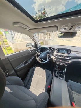 Hyundai Tucson 4x4/PANORAMA/AUTOMATIC/CARPLAY, снимка 10