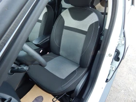 Dacia Duster 1.6i* КАТО НОВА* ФАБРИЧНА ГАЗ* - 13500 лв. - 71980884 14