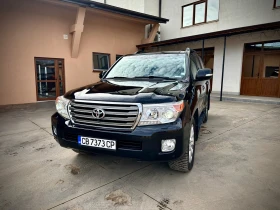 Toyota Land cruiser 200 / БГ / Пълна Сервизна История