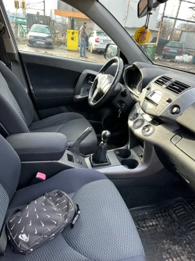 Toyota Rav4 3 gen, снимка 9 - Автомобили и джипове - 53363009