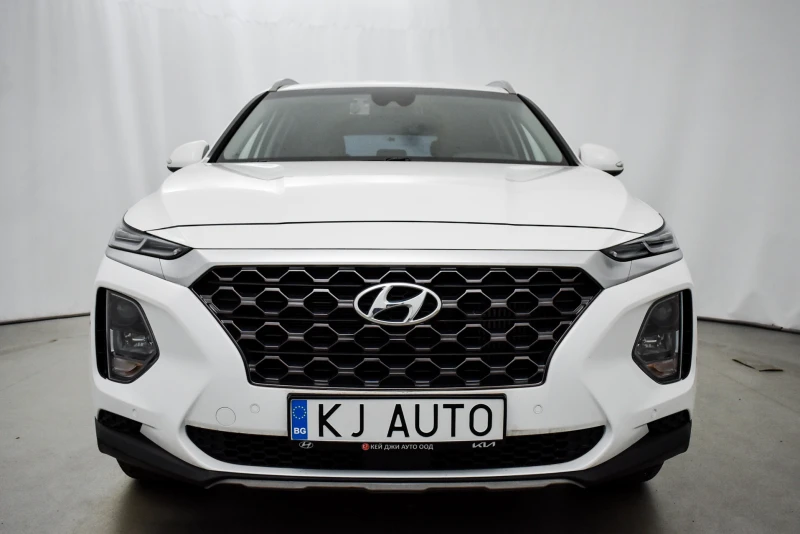 Hyundai Santa fe 2.0 CRDI 4WD 7 SEATS, снимка 1 - Автомобили и джипове - 46549649