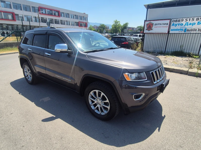 Jeep Grand cherokee, снимка 9 - Автомобили и джипове - 51106614