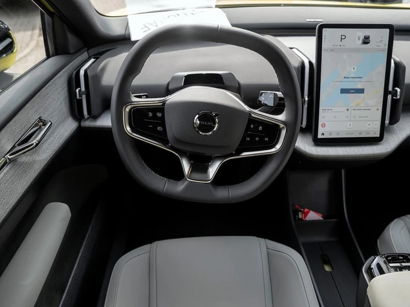 Volvo EX30 RANGE-PLUS* CAM* KEYLESS* NIGHT* LED* CARPLAY* , снимка 8 - Автомобили и джипове - 52410641