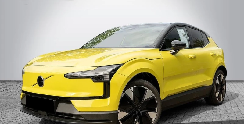 Volvo EX30 RANGE-PLUS* CAM* KEYLESS* NIGHT* LED* CARPLAY* 