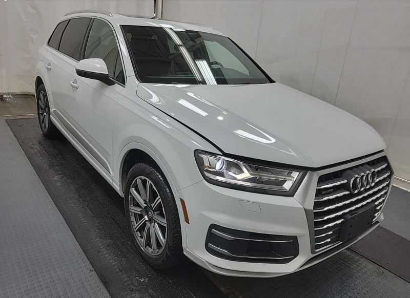 Audi Q7 3.0T PROGRESSIV, снимка 2 - Автомобили и джипове - 52749496