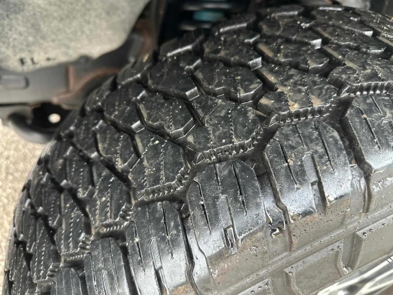 Toyota Tundra 4x4 Crewmax 2020* CARFAX * БЕЗ ПЪРВОНАЧАЛНА ВНОСКА, снимка 15 - Автомобили и джипове - 52856018