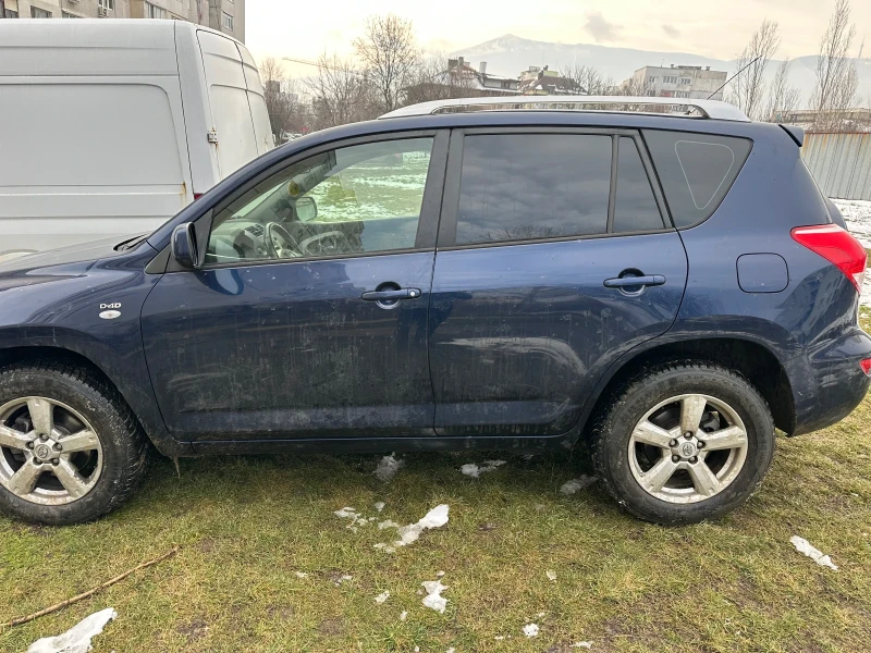 Toyota Rav4 3 gen, снимка 3 - Автомобили и джипове - 53363009