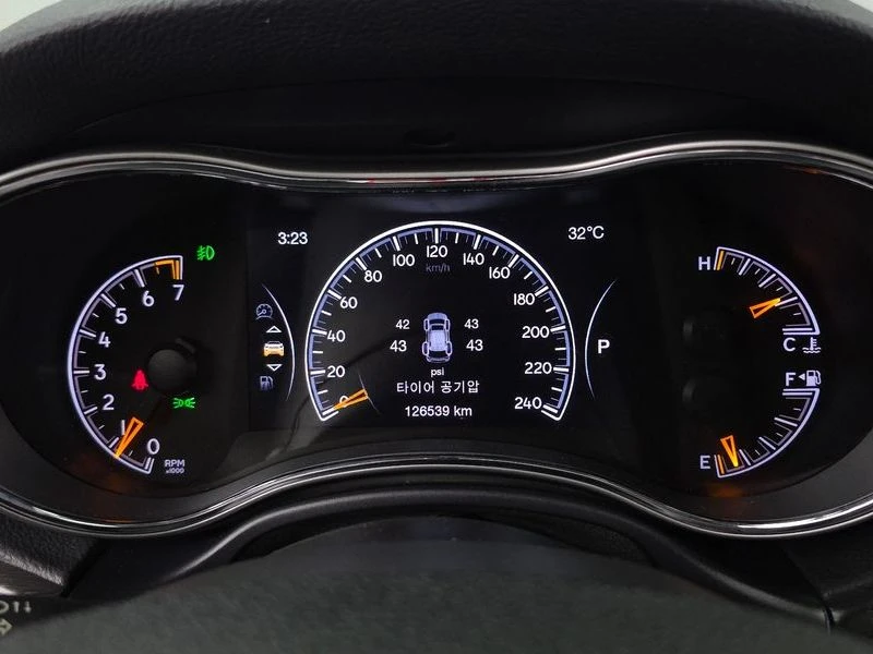 Jeep Cherokee 3.6 Limited| 295к.с., снимка 8 - Автомобили и джипове - 56164129
