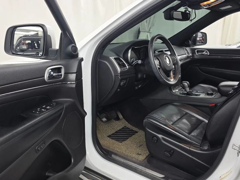 Jeep Cherokee 3.6 Limited| 295к.с., снимка 10 - Автомобили и джипове - 56164129
