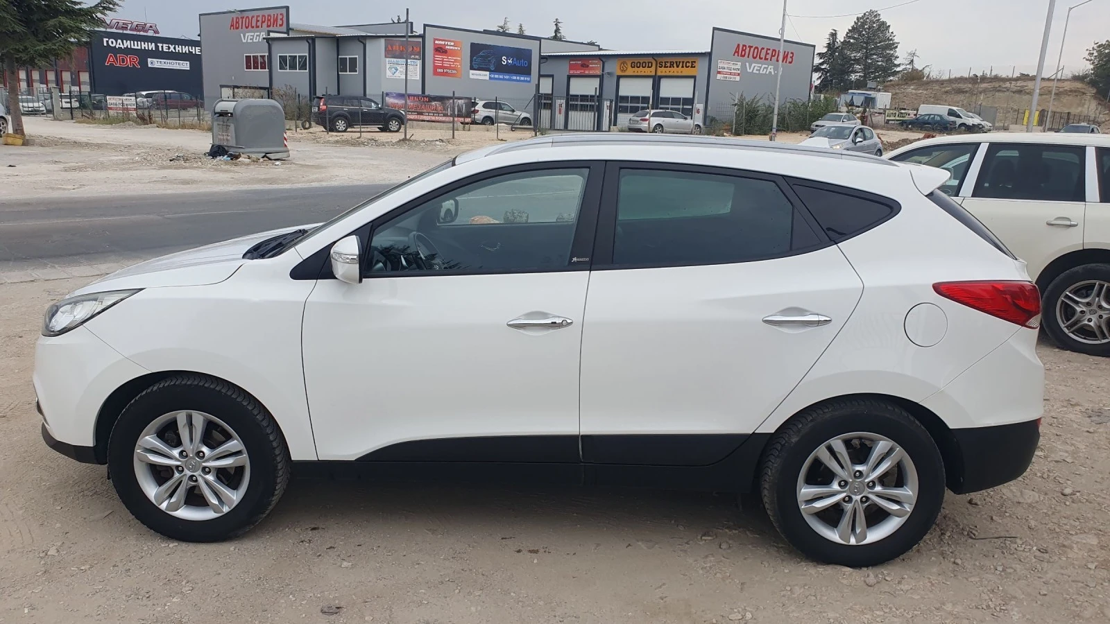 Hyundai IX35 1.7DНави, Камера - изображение 4