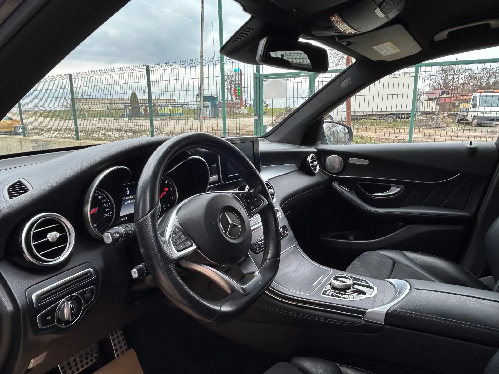 Mercedes-Benz GLC 220 4Matic Aut 2015 AMG Line  | Mobile.bg   12