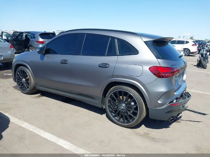 Mercedes-Benz GLA 45 AMG 2.0L I-4 DI, DOHC, VVT, TURBO, 302HP All Wheel Dri - изображение 8