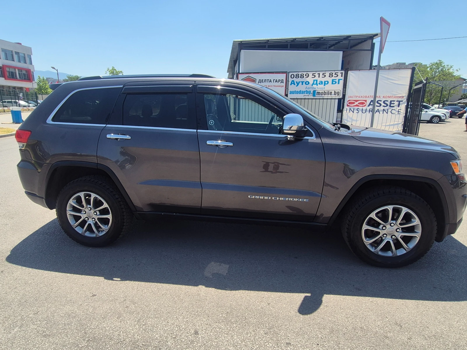 Jeep Grand cherokee  - изображение 4