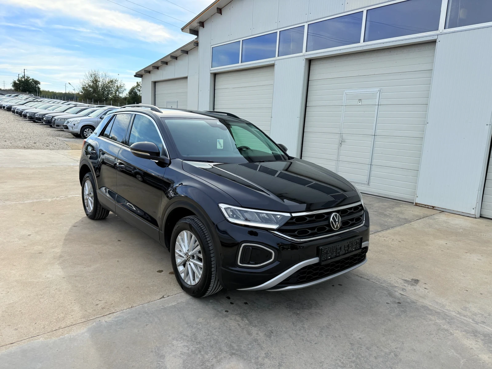 VW T-Roc 2.0tdi 150k.c* Digital* Navi* DSG* Highline* NOVA* | Mobile.bg   11