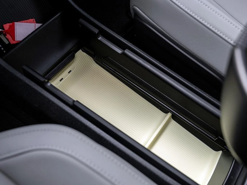 Volvo EX30 RANGE-PLUS* CAM* KEYLESS* NIGHT* LED* CARPLAY*  | Mobile.bg   14