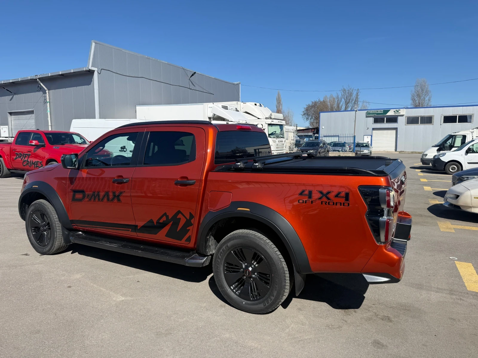 Isuzu D-max, снимка 4 - Автомобили и джипове - 53767980