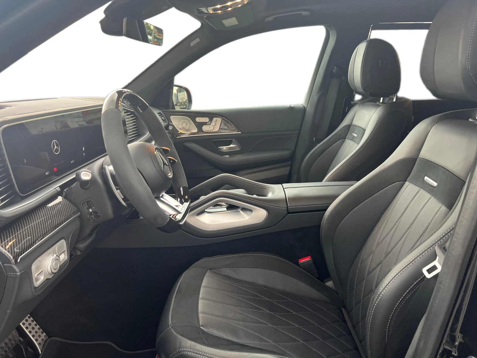 Mercedes-Benz GLS 63 AMG 4MATIC+ , снимка 8 - Автомобили и джипове - 55803860