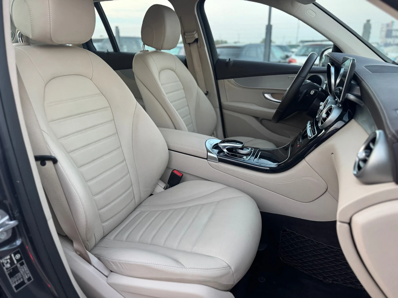 Mercedes-Benz GLC 250 AMG 4MATIC | Mobile.bg � ����������� 12