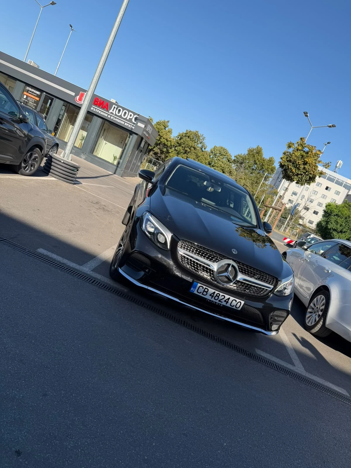 Mercedes-Benz GLC 220 Mercedes-Benz GLC 220 d 4MATIC | 2017, снимка 2 - Автомобили и джипове - 56028109