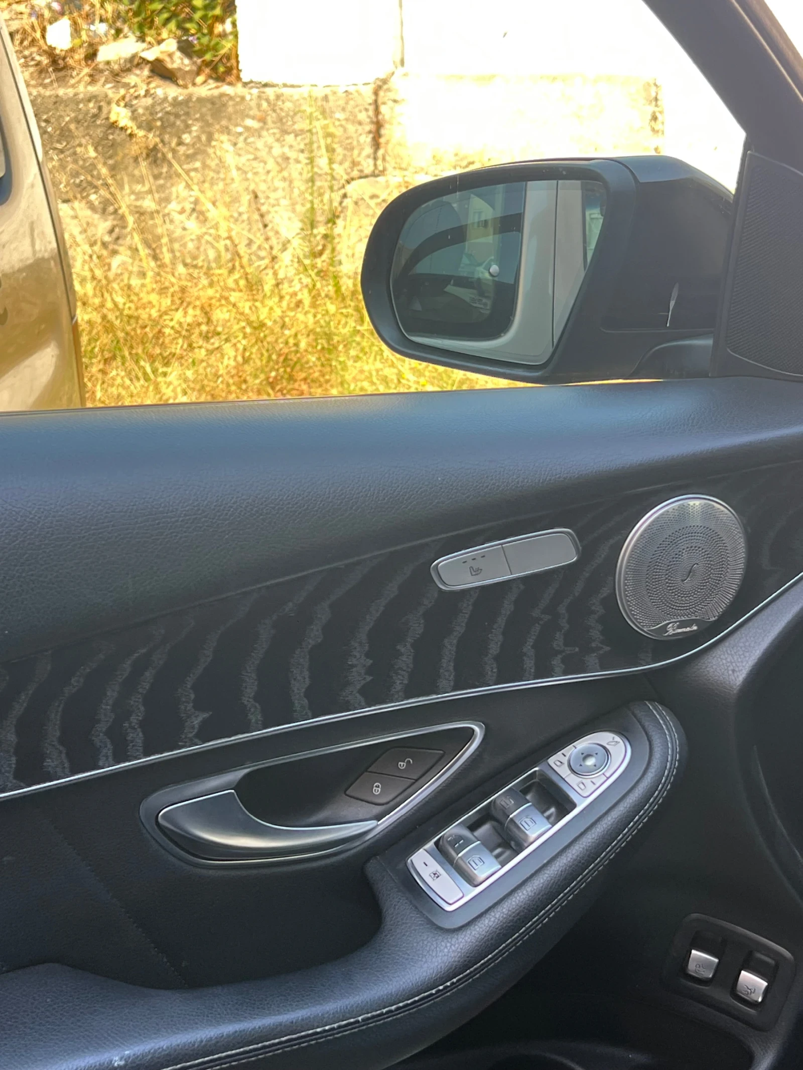 Mercedes-Benz GLC 220 Mercedes-Benz GLC 220 d 4MATIC | 2017, снимка 11 - Автомобили и джипове - 56028109