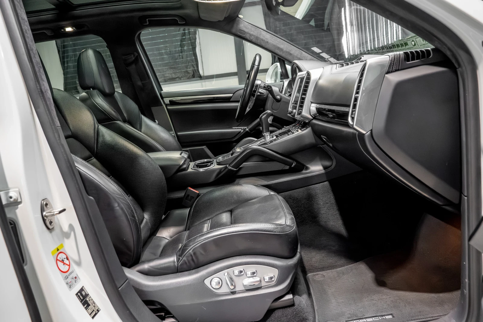 Porsche Cayenne 3.0D/Platinum Edition/GTS Pack/NAPPA  | Mobile.bg � ����������� 13