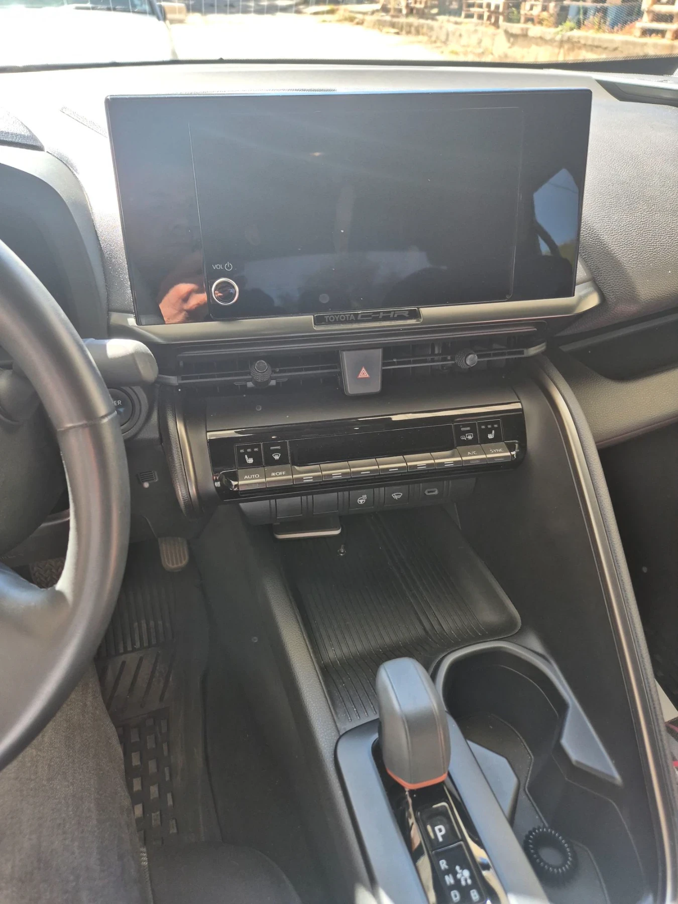 Toyota C-HR, снимка 4 - Автомобили и джипове - 56358032