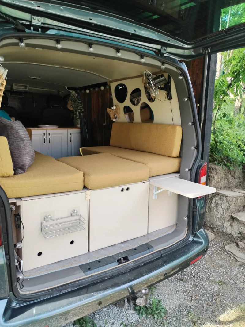 VW T5 2.5, снимка 7 - Бусове и автобуси - 52398338