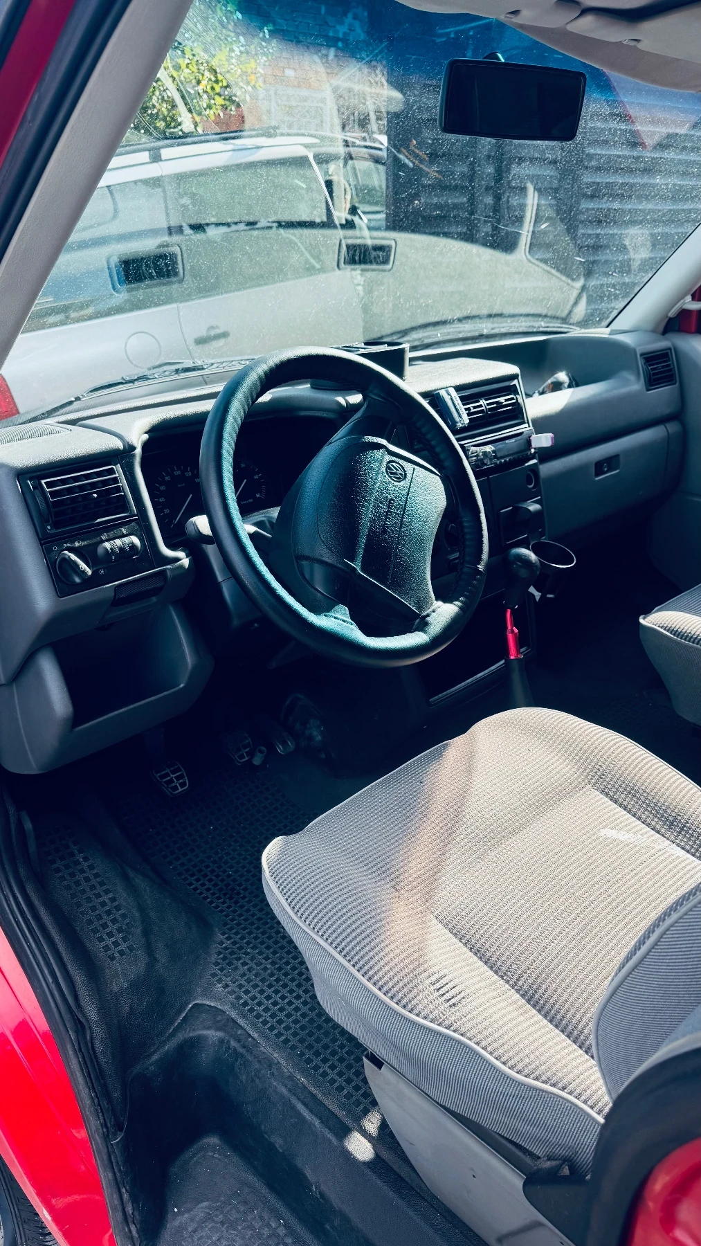 VW T4, снимка 5 - Бусове и автобуси - 56616135