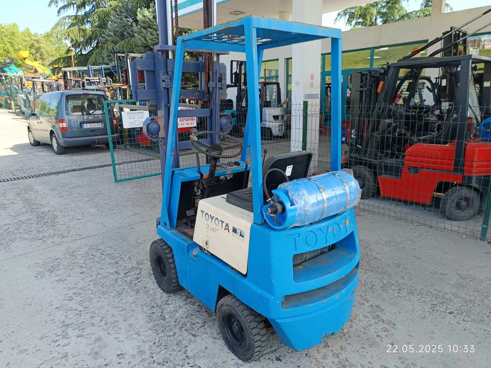  Toyota     | Mobile.bg   7